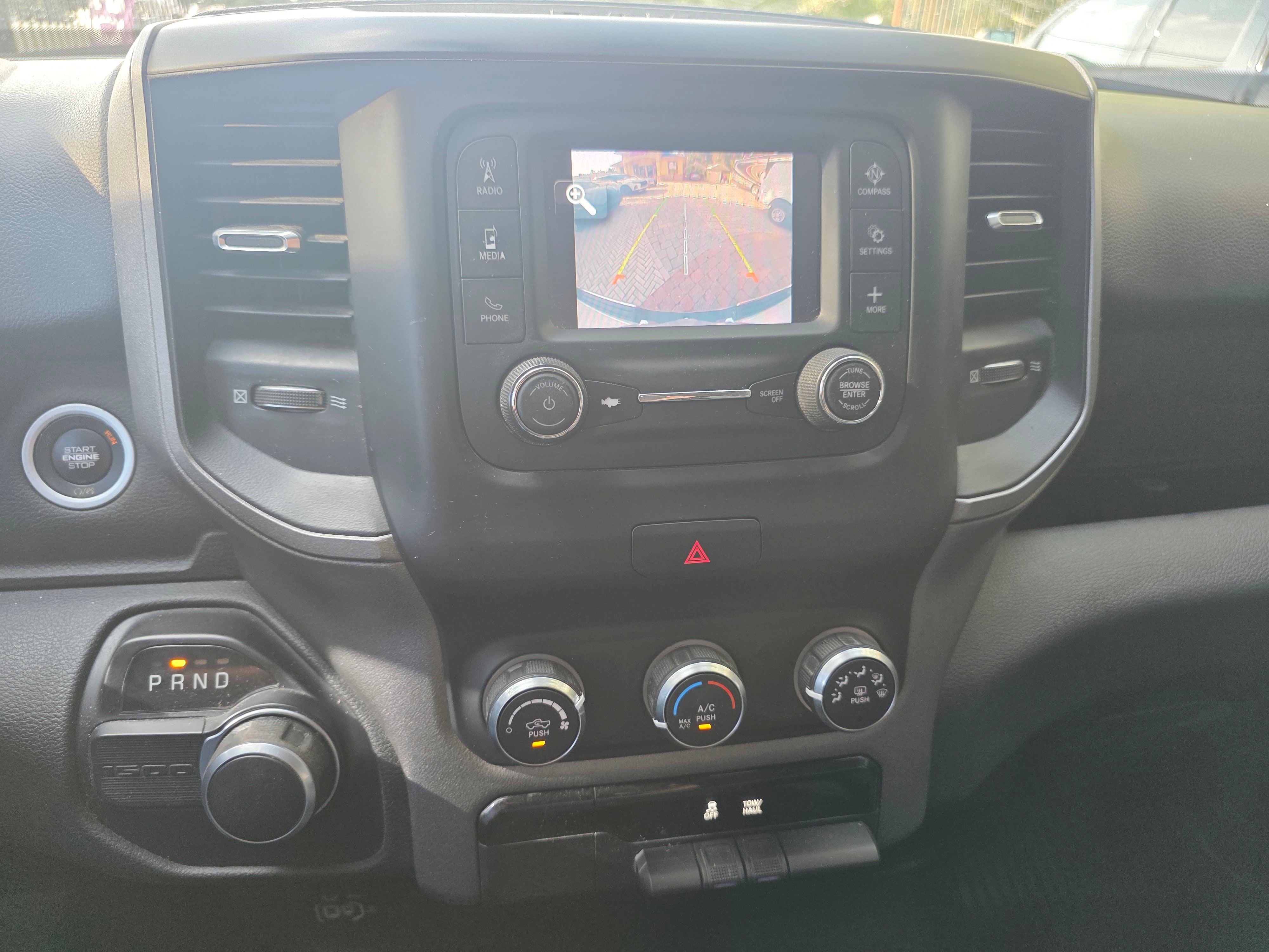 2020 Ram 1500 thumbnail 18