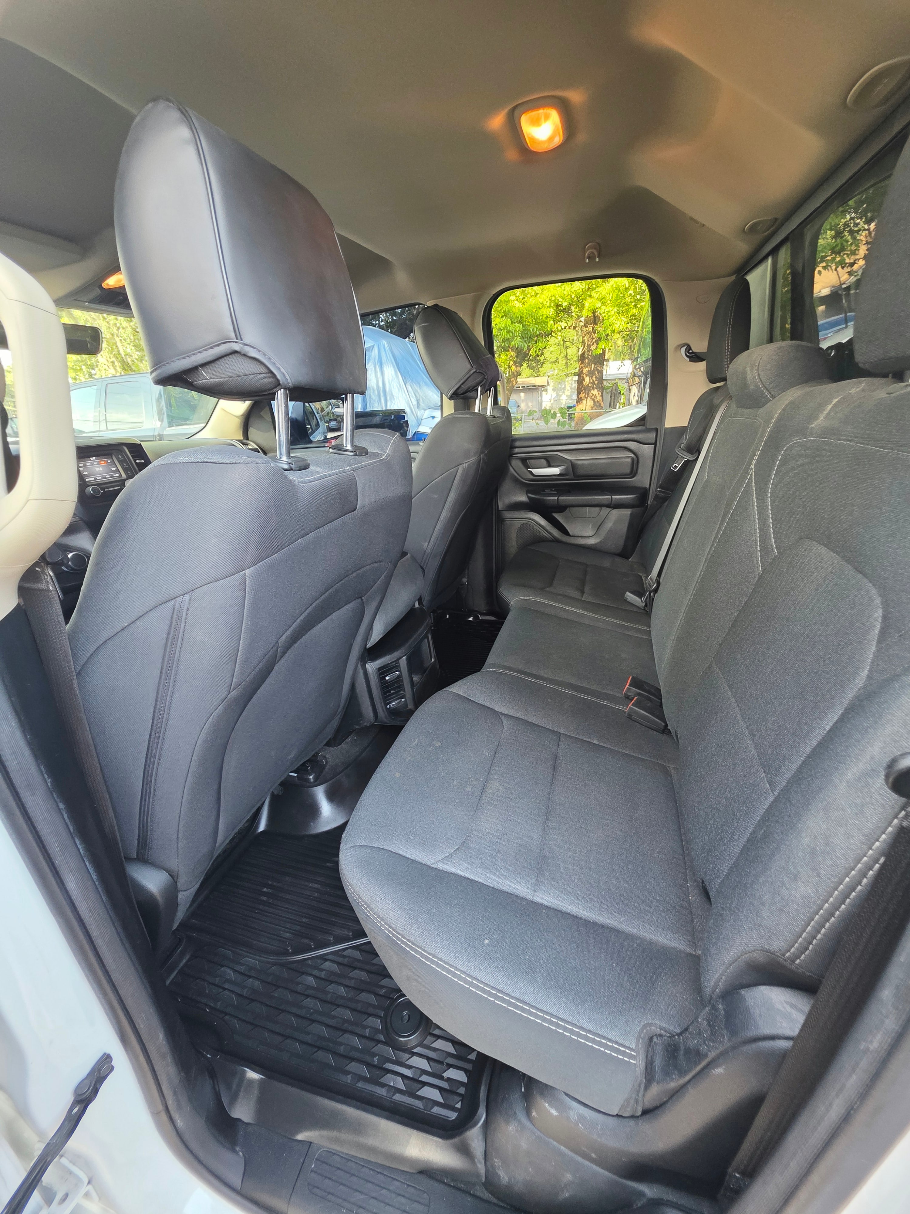 2020 Ram 1500 thumbnail 11