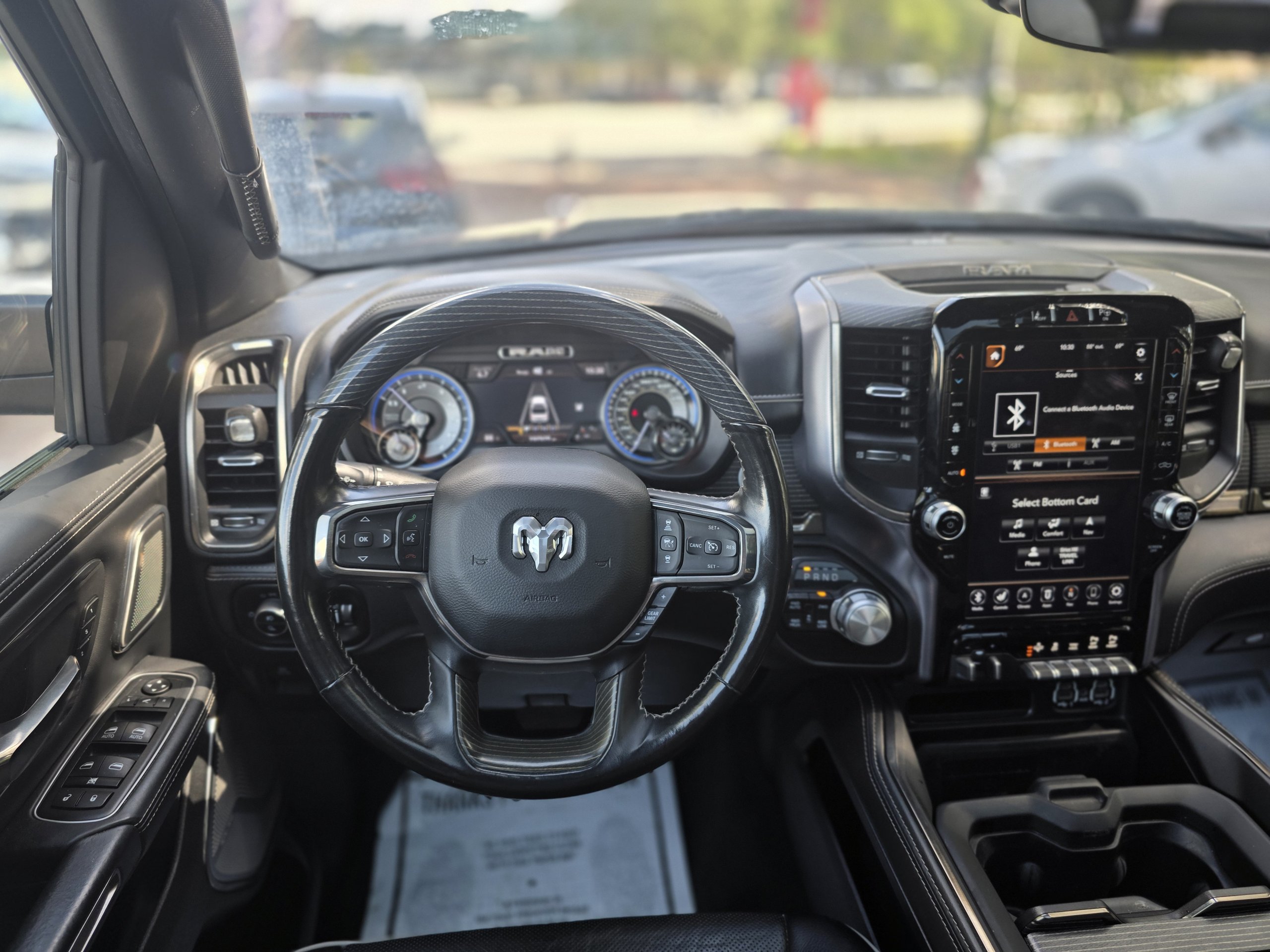 2020 RAM 1500 thumbnail 24