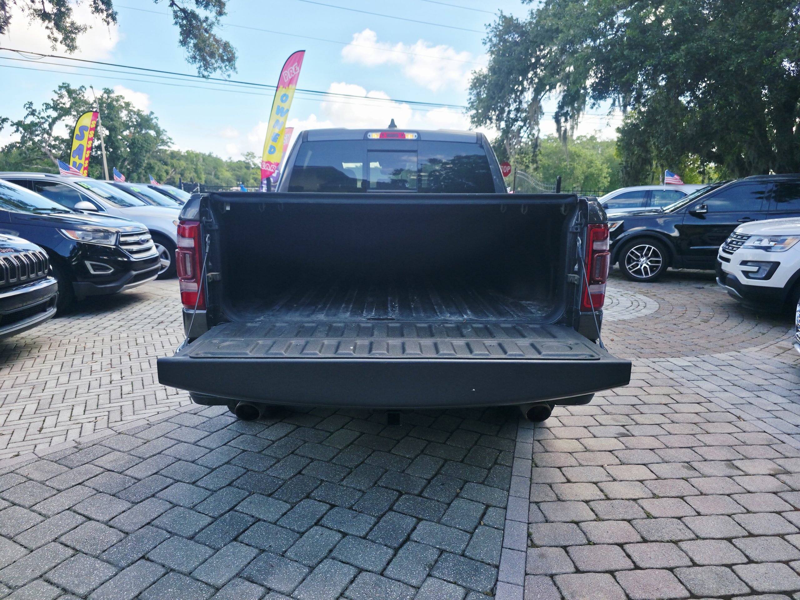 2020 RAM 1500 thumbnail 16