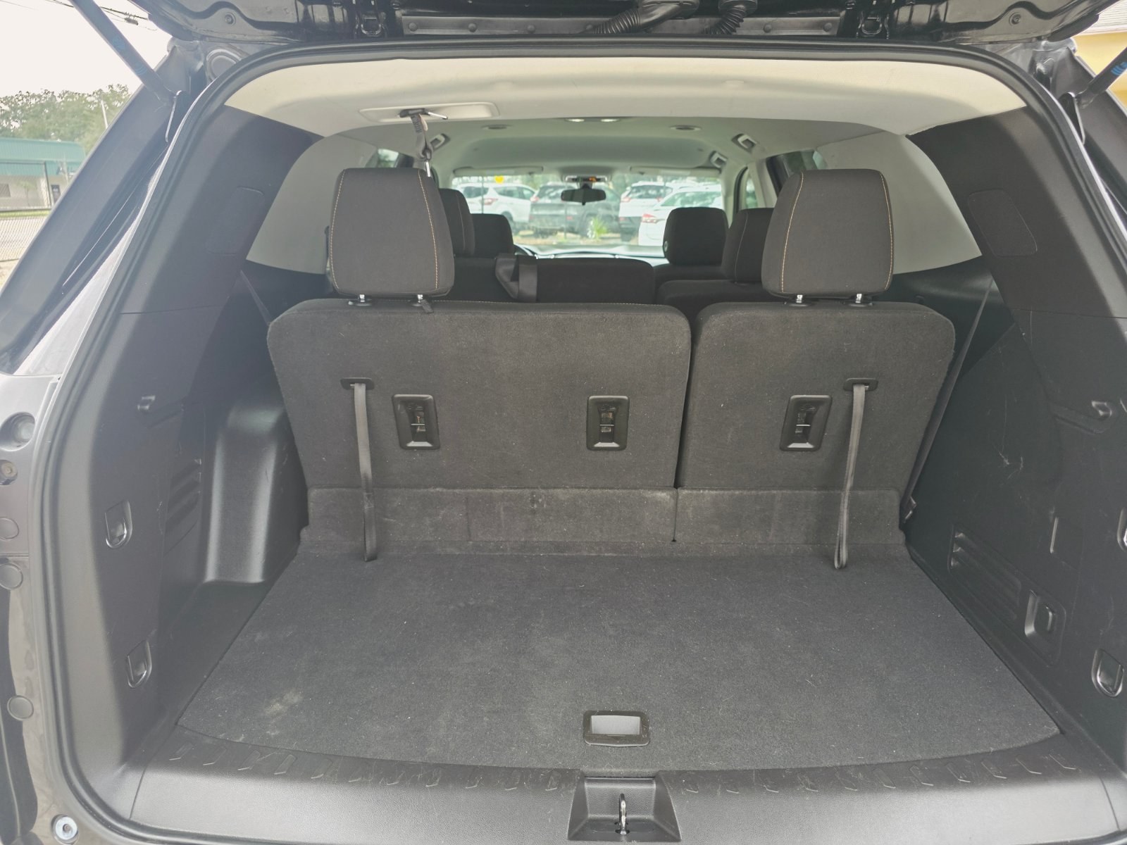 2021 Chevrolet Traverse thumbnail 9
