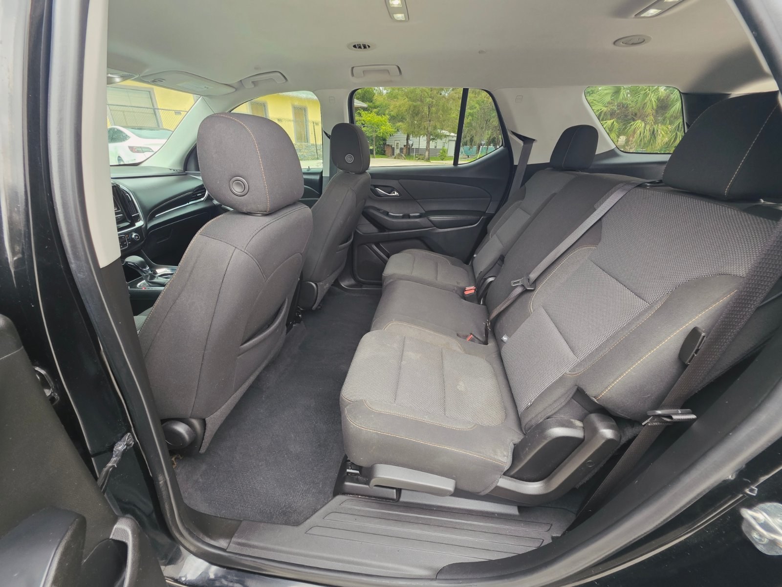 2021 Chevrolet Traverse thumbnail 11